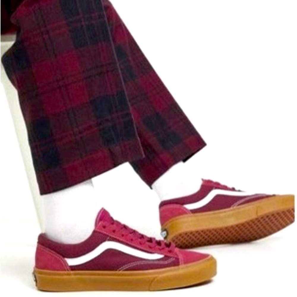 Vans old  school style gum sole